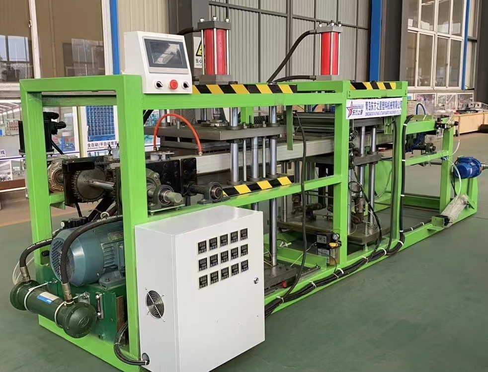 Како може целосно автоматизирана опрема за садници да постигне стабилно и ефикасно производство?