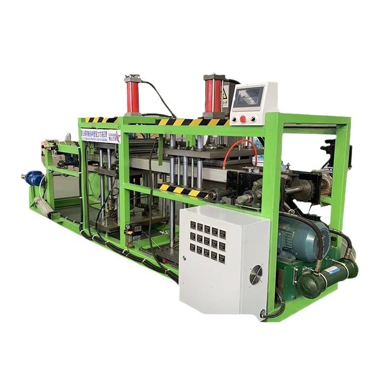 Машина за вакуумско формирање на послужавник за семе